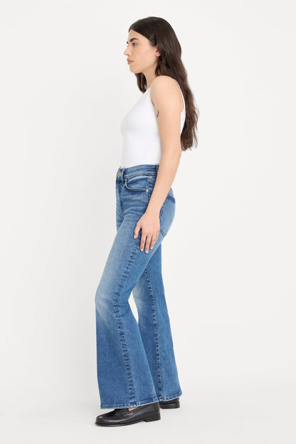 ALWAYS FITS GOOD PETITE FLARE JEANS | INDIGO1071