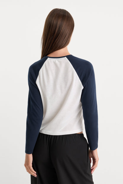 THE LONG SLEEVE RAGLAN TEE | CHALK
