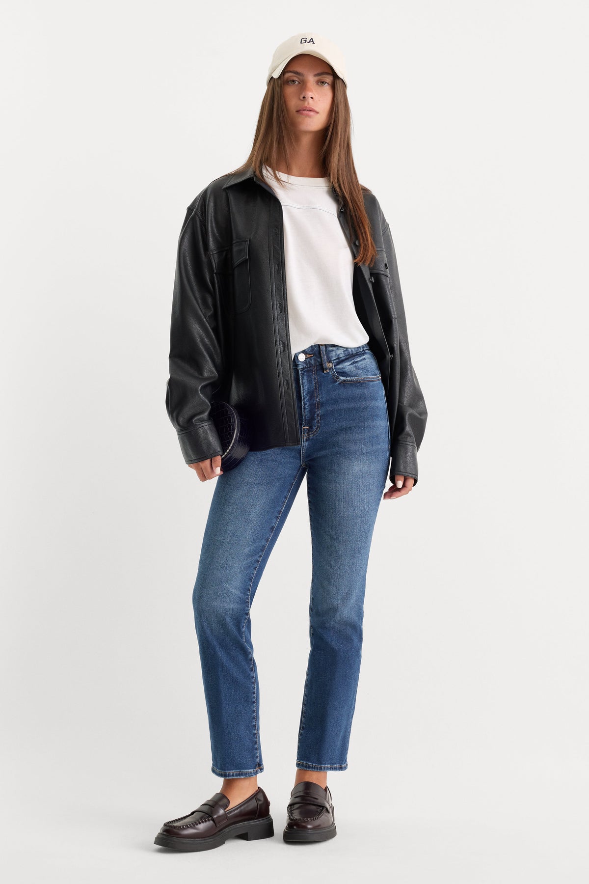 ALWAYS FITS GOOD PETITE STRAIGHT JEANS | INDIGO571