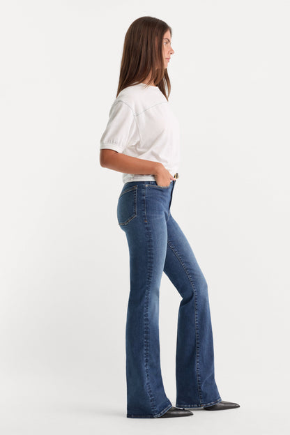 ALWAYS FITS GOOD CLASSIC BOOTCUT JEANS | INDIGO446