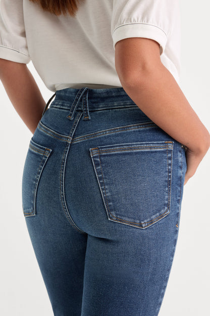 ALWAYS FITS GOOD CLASSIC BOOTCUT JEANS | INDIGO446